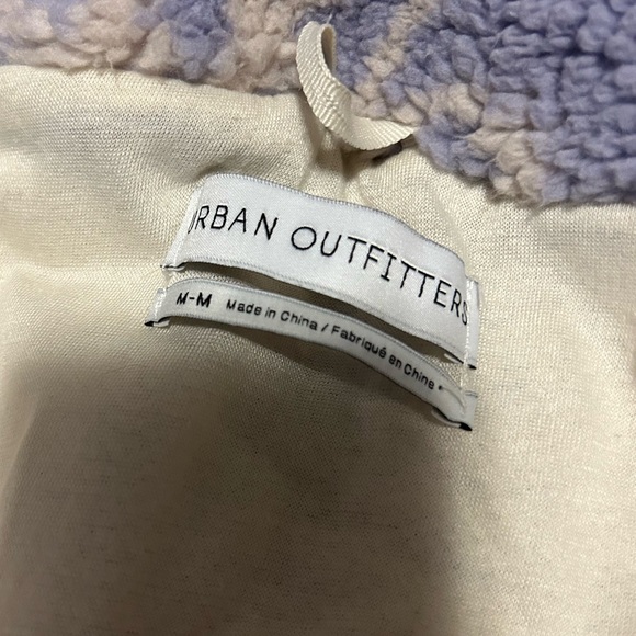 Urban outfitters teddy jacket - Picture 5 of 7